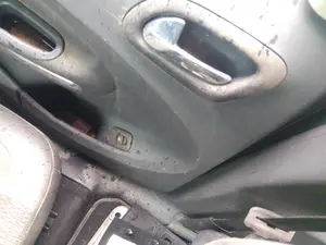 Foto de MANDO ELEVALUNAS TRASERO IZQUIERDO CITROEN C3 PICASSO 1.6 16V (120 CV / 88 KW)