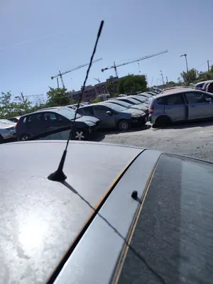 Foto de ANTENA NISSAN PRIMERA BERLINA (P12) 1.9 16V Turbodiesel CAT (120 CV / 88 KW)
