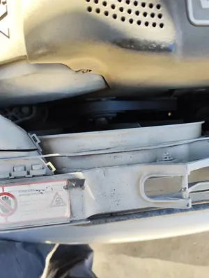 Foto de ELECTROVENTILADOR AUDI A8 (D2) 4.2 V8 40V (310 CV / 228 KW)