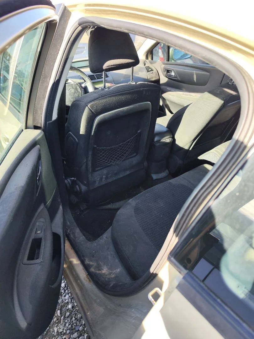 Foto de GOMAS CONTORNO PUERTA CITROEN C4 BERLINA 1.6 16V HDi (90 CV / 66 KW)