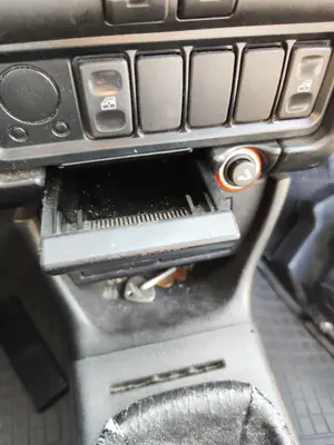 Foto de CENICERO SEAT IBIZA (6K1) 1.4  (60 CV / 44 KW)