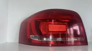 Foto de PILOTO TRASERO IZQUIERDO AUDI A3 (8P1) referencia 8P3945095