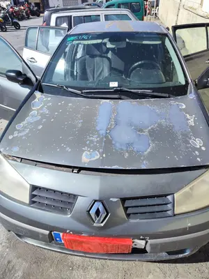 Foto de CAPO RENAULT MEGANE II BERLINA 5P 1.5 dCi Diesel (101 CV / 74 KW) referencia 7751476151 foto 2