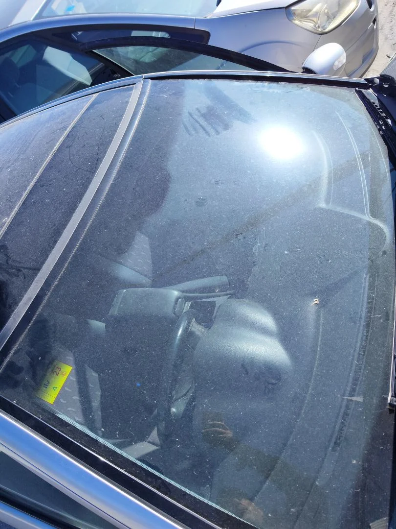 Foto de PARABRISAS MERCEDES-BENZ CLASE C (BM 203) SPORTCOUPE 2.2 CDI CAT (143 CV / 105 KW)