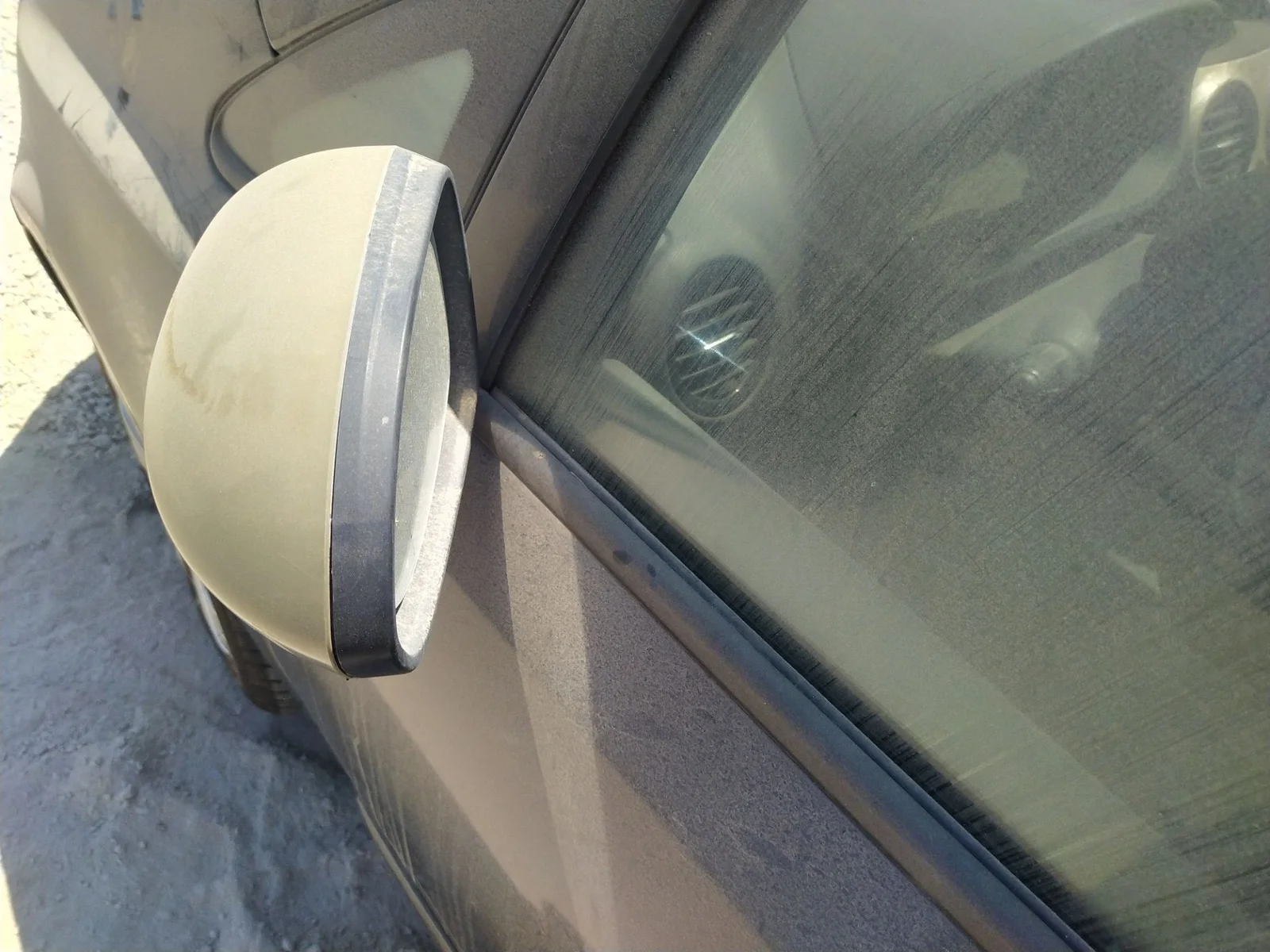 Foto de RETROVISOR IZQUIERDO OPEL CORSA D 1.2 16V CAT (Z 12 XEP / LB4) (80 CV / 59 KW)
