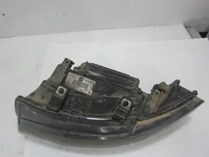 Foto de FARO IZQUIERDO SEAT TOLEDO (1M2) 1.9 TDI (90 CV / 66 KW) referencia 67742691 foto 2
