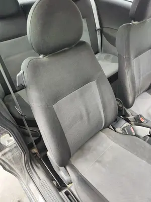 Foto de ASIENTO DELANTERO DERECHO OPEL CORSA C 1.2 16V CAT (Z 12 XEP / LB4) (80 CV / 59 KW) foto 2