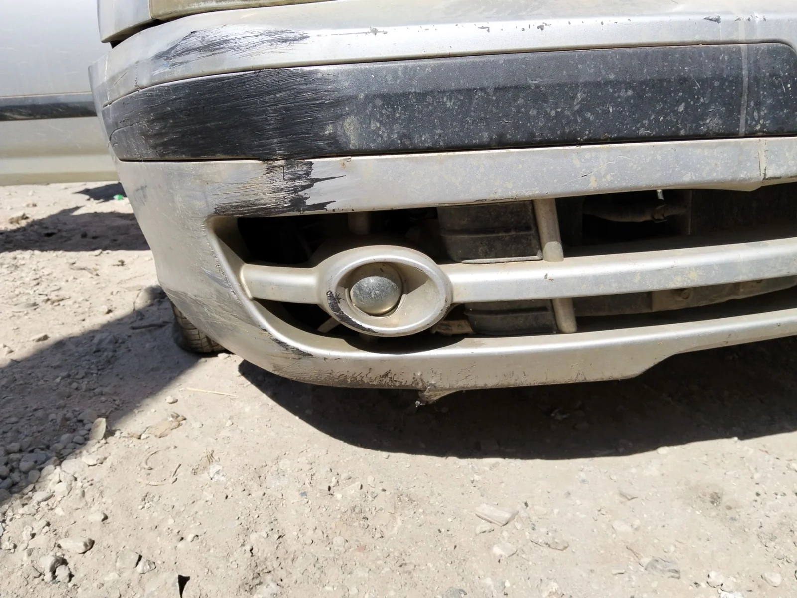 Foto de FARO ANTINIEBLA DERECHO HYUNDAI ELANTRA (XD) 2.0 CRDi CAT (113 CV / 83 KW)