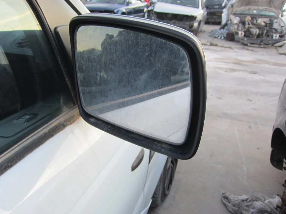 Foto de RETROVISOR DERECHO LAND ROVER RANGE ROVER SPORT 2.7 Td V6 CAT (190 CV / 140 KW) referencia CRB500724PMA