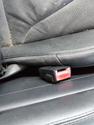 Foto de PRETENSOR AIRBAG IZQUIERDO AUDI A5 COUPE (8T) 1.8 16V TFSI (170 CV / 125 KW)