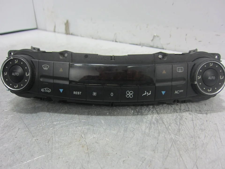 Foto de MANDO CLIMATIZADOR MERCEDES-BENZ CLS (BM 219) referencia 2198300285