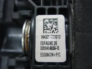Foto de AIRBAG DELANTERO IZQUIERDO RENAULT SCENIC II (JM) 1.9 dCi Diesel (120 CV / 88 KW) referencia 8200414936B foto 4