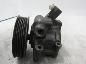 Foto de BOMBA DIRECCION FORD FIESTA (CBK) 1.4 TDCi CAT (68 CV / 50 KW) referencia 96BF3A733AD foto 4
