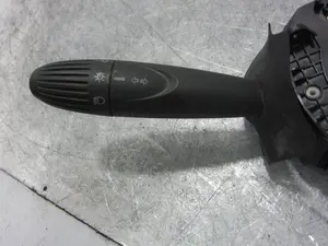 Foto de MANDO MULTIFUNCION FIAT II PUNTO (188) BERLINA 1.2 CAT (60 CV / 44 KW) referencia PBTA223 foto 6