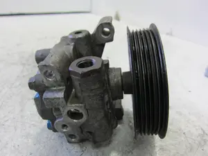 Foto de BOMBA DIRECCION FORD TOURNEO CONNECT (TC7) referencia 2T143A696AJ