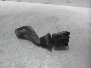 Foto de MANDO LIMPIA OPEL CORSA C 1.2 16V CAT (Z 12 XE / LW4) (75 CV / 55 KW) referencia 09185413