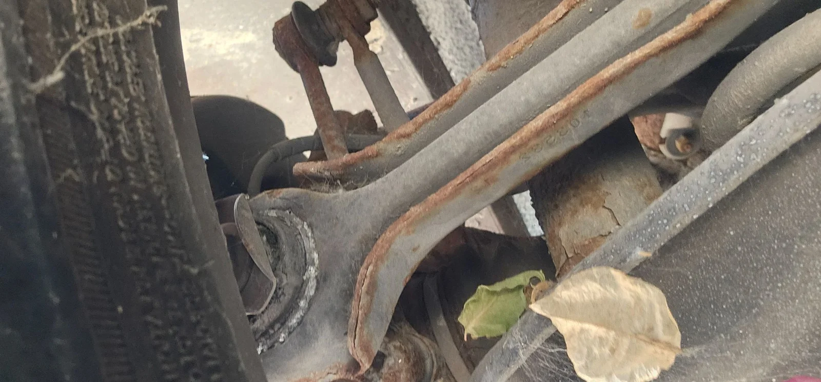 Foto de PINZA DE FRENO TRASERA DERECHA BMW SERIE 3 BERLINA (E90) 2.0 CAT (129 CV / 95 KW)