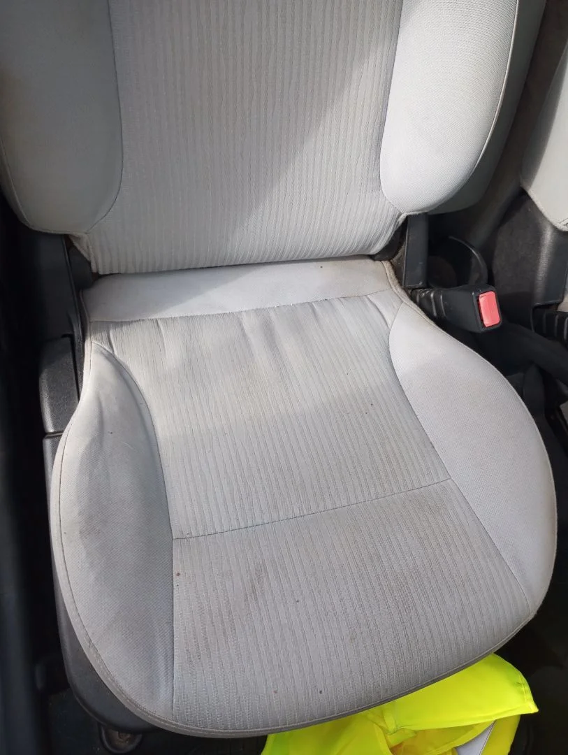Foto de ASIENTO DELANTERO DERECHO KIA PICANTO (SA) 1.1 CAT (65 CV / 48 KW) referencia 8835007000