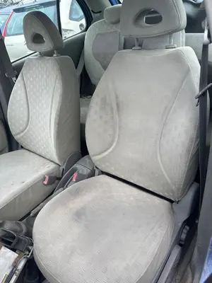 Foto de ASIENTO DELANTERO IZQUIERDO NISSAN MICRA (K12E) 1.2 CAT (65 CV / 48 KW)