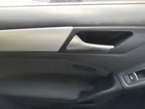 Foto de GUARNECIDO PUERTA TRASERA IZQUIERDA VOLKSWAGEN GOLF VI (5K1)(10.2008) 2.0 TDI (110 CV / 81 KW) referencia 5K6867221  FKZ