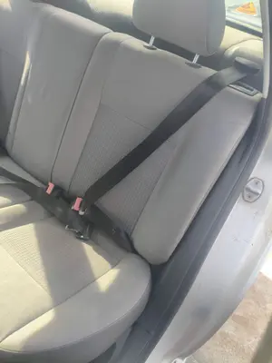 Foto de CINTURON SEGURIDAD TRASERO IZQUIERDO SEAT IBIZA (6L1) 1.4 16V (75 CV / 55 KW)