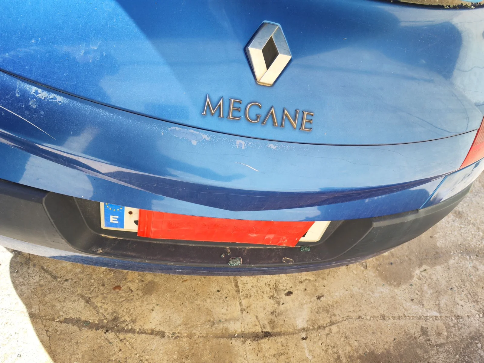 Foto de PANEL TRASERO RENAULT MEGANE II BERLINA 5P 1.5 dCi Diesel (101 CV / 74 KW)