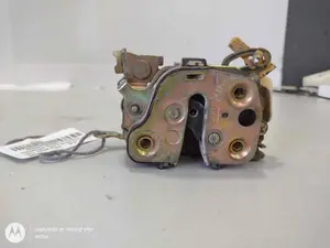 Foto de CERRADURA PUERTA DELANTERA DERECHA OPEL CORSA B 1.2 (45 CV / 33 KW) referencia 296ABS foto 5