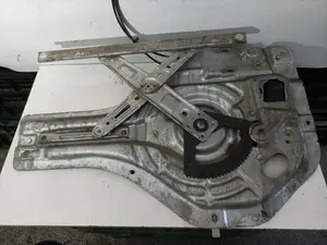Foto de ELEVALUNAS TRASERO DERECHO HYUNDAI TUCSON (JM) referencia 834802E010 foto 2