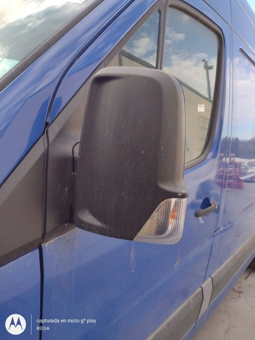 Foto de RETROVISOR IZQUIERDO VOLKSWAGEN CRAFTER FURGÓN (2E) 2.5 TDI DPF (109 CV / 80 KW)