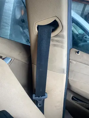 Foto de CINTURON SEGURIDAD DELANTERO IZQUIERDO BMW SERIE X3 (E83) 2.0 Turbodiesel CAT (177 CV / 130 KW)