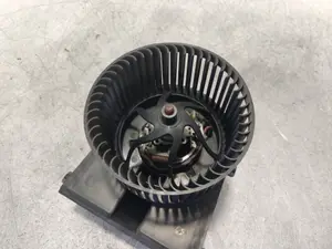 Foto de VENTILADOR CALEFACCION AUDI TT COUPE/ROADSTER (8N3/8N9) 1.8 20V Turbo (180 CV / 132 KW) referencia 1J1810021B foto 3