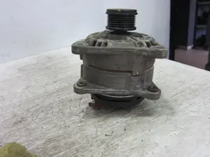 Foto de ALTERNADOR RENAULT CLIO III 1.5 dCi Diesel (106 CV / 78 KW) referencia 8200390675 foto 3