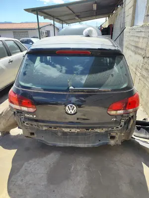 Foto de PORTON TRASERO VOLKSWAGEN GOLF VI (5K1)(10.2008) 2.0 TDI (110 CV / 81 KW) referencia 5K6827025J