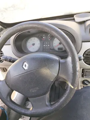 Foto de VOLANTE RENAULT KANGOO I (F/KC0) 1.9 dCi Diesel CAT (84 CV / 62 KW) referencia 7700432843 foto 1