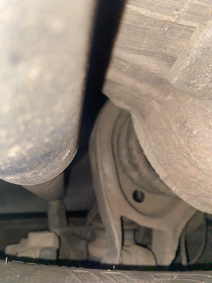 Foto de MANGUETA TRASERA DERECHA BMW SERIE X3 (E83) 2.0 Turbodiesel CAT (177 CV / 130 KW)