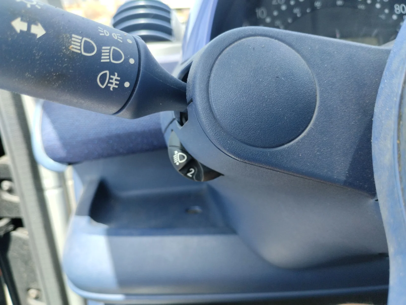 Foto de MANDO REGULACION INTENSIDAD CUADRO SMART CITY-COUPE 0.6 Turbo CAT (54 CV / 40 KW)