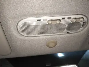 Foto de LUZ INTERIOR DACIA DUSTER I 1.2 16V TCE CAT (125 CV / 92 KW) referencia 264300167R