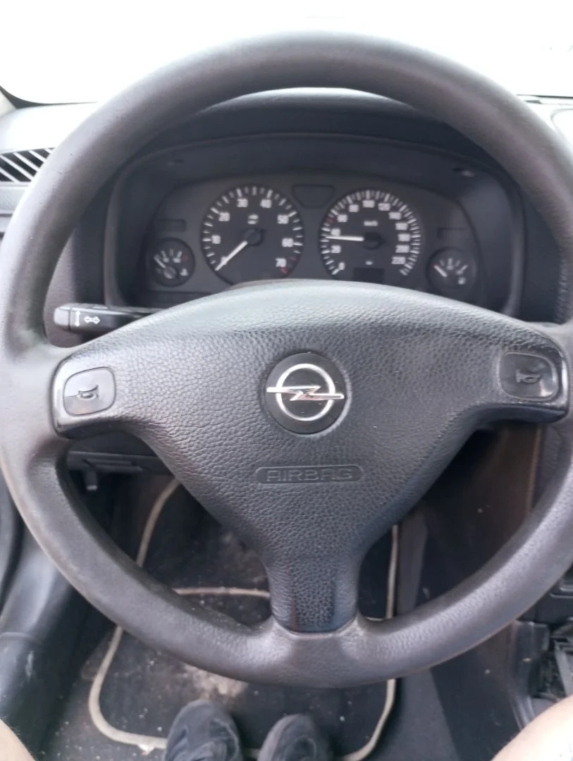 Foto de AIRBAG DELANTERO IZQUIERDO OPEL ASTRA G BERLINA 1.6 CAT (Z 16 SE / L55) (84 CV / 62 KW) referencia 90437351