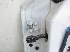 Foto de PUERTA DELANTERA DERECHA BMW SERIE 1 BERLINA (E81/E87) foto 8