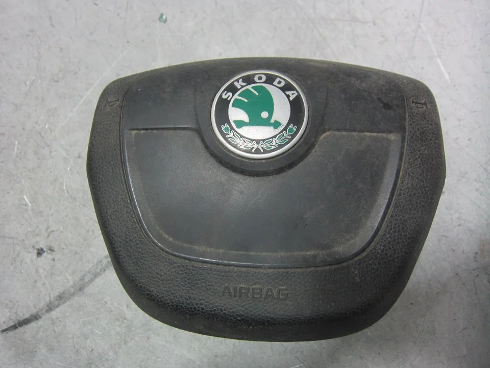 Foto de AIRBAG DELANTERO IZQUIERDO SKODA FABIA (5J2) 1.2 (60 CV / 44 KW) referencia 5J0880201H