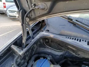 Foto de NO IDENTIFICADO VOLKSWAGEN TOURAN (1T2) 1.9 TDI (105 CV / 77 KW)