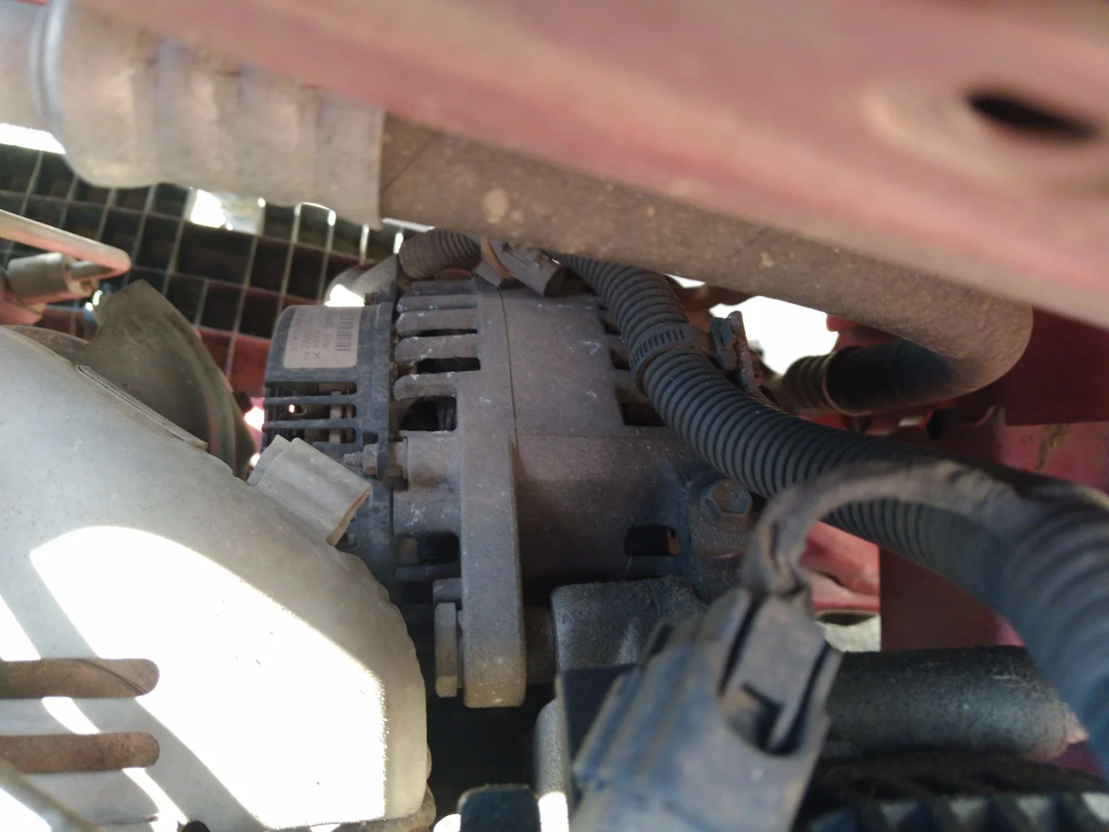 Foto de ALTERNADOR PEUGEOT 107 1.0 CAT (384F) (68 CV / 50 KW) referencia 5705NN