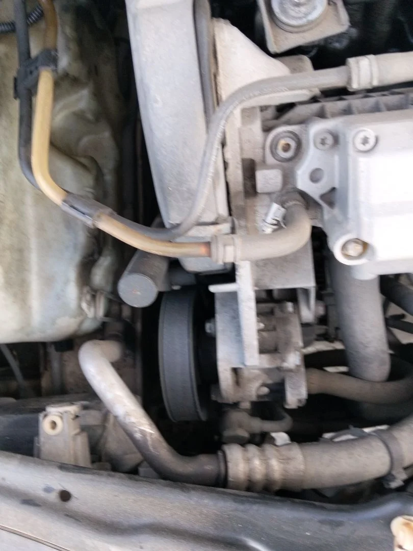 Foto de BOMBA DIRECCION SEAT IBIZA (6K1) 1.9 TDI (90 CV / 66 KW) referencia 6N0145157