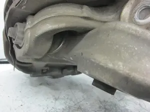 Foto de BRAZO SUSPENSION INFERIOR DELANTERO IZQUIERDO PORSCHE CAYENNE (TIPO 92A) foto 3