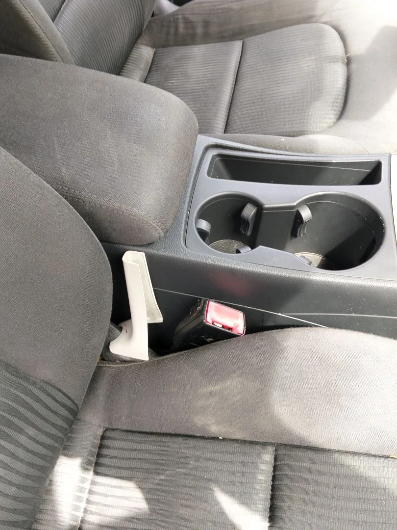 Foto de ENGANCHE CINTURON DELANTERO DERECHO AUDI A4 BERLINA (8K2) 2.0 16V TDI (143 CV / 105 KW)
