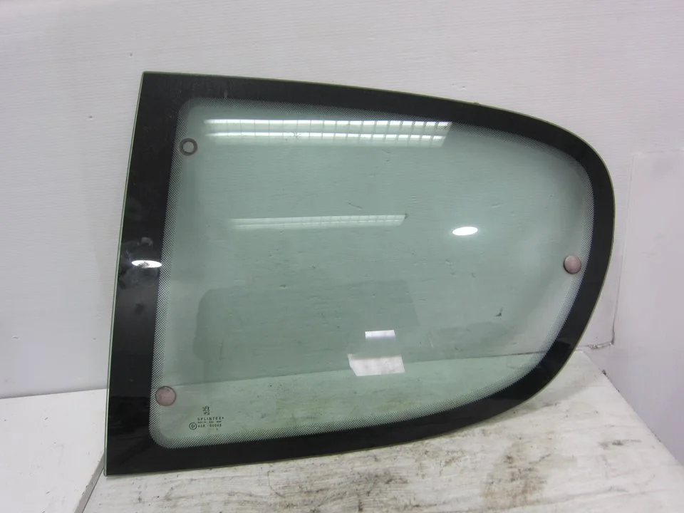 Foto de LUNA TRASERA IZQUIERDA PEUGEOT 206 2.0 HDi CAT (90 CV / 66 KW) referencia 43R00048
