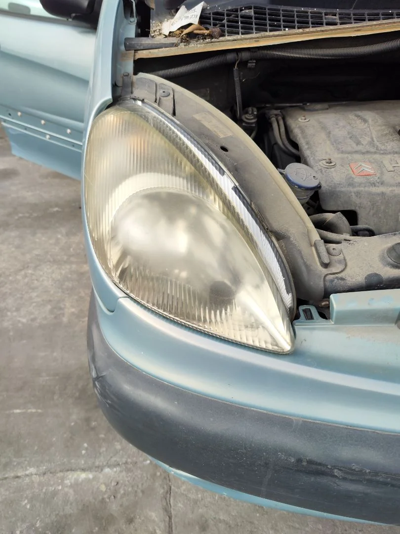 Foto de FARO DERECHO CITROEN XSARA PICASSO 2.0 HDi CAT (RHY / DW10TD) (90 CV / 66 KW)