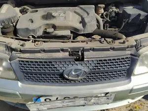 Foto de REJILLA DELANTERA HYUNDAI MATRIX (FC) 1.5 CRDi CAT (102 CV / 75 KW) referencia 86522-17400