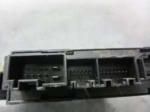 Foto de MOTOR ELEVALUNAS TRASERO IZQUIERDO VOLKSWAGEN TOUAREG (7LA) 3.0 V6 TDI DPF (224 CV / 165 KW) referencia 0130821765 foto 4
