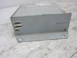 Foto de MODULO ELECTRONICO AUDI A4 BERLINA (8E) 2.0 TDI (140 CV / 103 KW) referencia 8E5035223D foto 5